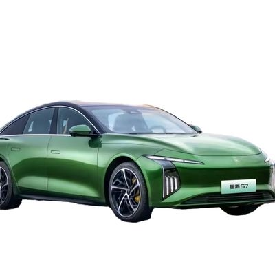 Un buen precio. Long Range Pure Electric Dongfeng Forthings Xinghai S7 Sedan con caja de cambios automática y capacidad de batería de 50khw-70khw en línea