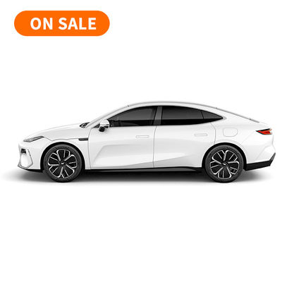 Un buen precio. Auto 100% eléctrico Geely Galaxy E8 5 puertas 5 asientos Dirección izquierda Energía Auto para el mercado adulto en línea