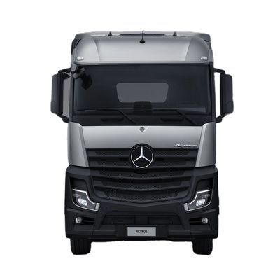 Un buen precio. Equipado con ABS 2023 Mercedes-Benz Actros 6x4 Camión de cabeza de tractor para el segmento de camiones pesados en línea
