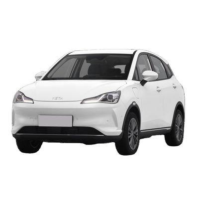 Un buen precio. Sz en stock Neta V Pro Coches eléctricos Ev Car Más Neta U Neta S Modelo más vendido Nuevo vehículo de energía en venta 5 asientos Suv 0km LED en línea