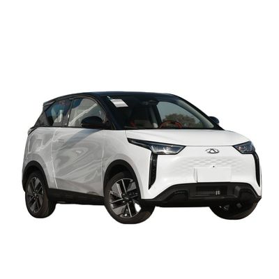 Un buen precio. 3402*1680*1550mm 2023 Chery Unlimited Pro Mini Car 150Nm Torque máximo de 4 asientos 301km de resistencia Millas eléctricas puras en línea