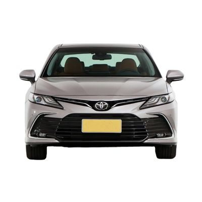 Un buen precio. 2024 To-yota C-amry Automóvil eléctrico híbrido de doble motor Vehículo de automóvil Automóvil con distancia entre ejes de 2825 mm y par máximo de 221Nm en línea