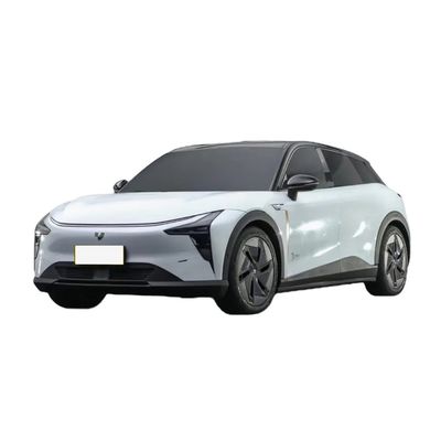 Un buen precio. Alta velocidad 2023 ROBO 01 Coche eléctrico 100kWh Batería 600km Rango doble motor 4WD Torque máximo Nm 400-500Nm en línea