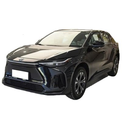 Un buen precio. To-yota BZ4X coche eléctrico SUV usado con rango de 0 km 400 km vehículo de energía de depósito 66.7KWh capacidad de la batería 0.83-7h tiempo de carga en línea