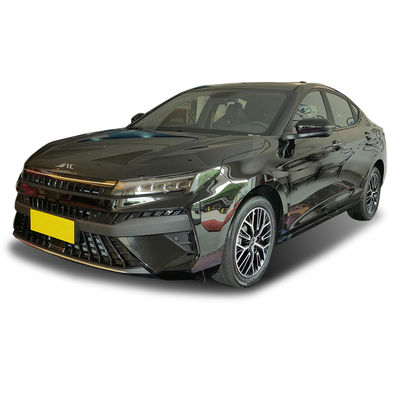 Un buen precio. 2023 JAC A5 más 1.5T Edición de lujo Limousine con requisitos del cliente Peso 2000kg-2500kg en línea