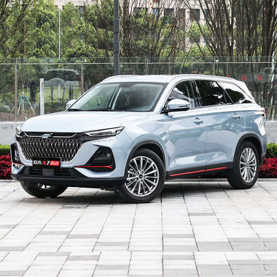 Un buen precio. Experimenta la emoción de Changan Oshan Z6 Uni T X7 Un coche eléctrico de velocidad con estructura de carrocería de 5 puertas y 5 asientos en línea