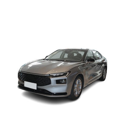 Un buen precio. 2024 FORD Mondeo 2.0T/L4/238HP Suspensión delantera independiente ACC Control de velocidad Carro medio 4 puertas 5 asientos sedán para la venta en línea