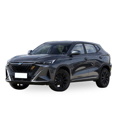 Un buen precio. Equipado con ESC Changan Oushang X5 SUV compacto caja de cambios automática silla de ruedas izquierda asientos de cuero FWD conducción con tamaño de neumático R18 en línea