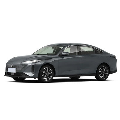 Un buen precio. Changan Lamore 4X4 Sedan Coches con tracción delantera 200KM/H Nars de alta velocidad con radar trasero y suspensión independiente McPherson en línea