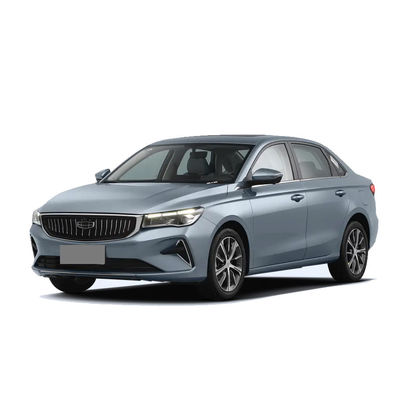 Un buen precio. Geely Dihao 5 asientos Sedan Auto con techo solar 1.5L/1.8L Accesorio de techo de aleación de aluminio de gasolina 360° Cámara trasera en línea