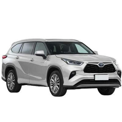 Un buen precio. Fabricado en 2023 To-yota Highlander Sedan Coches con manejo a mano izquierda Ventana trasera eléctrica de Sedan Fabricado en línea
