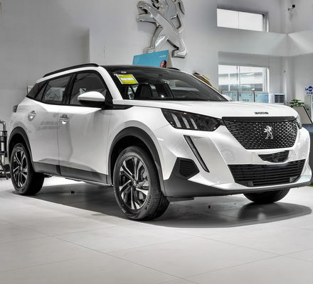 Un buen precio. 230THP El único SUV pequeño 5 puertas 5 asientos gasolina usada longitud x ancho x altura mm 4312x1785x1545 Dongfeng Peugeot 2023 en línea