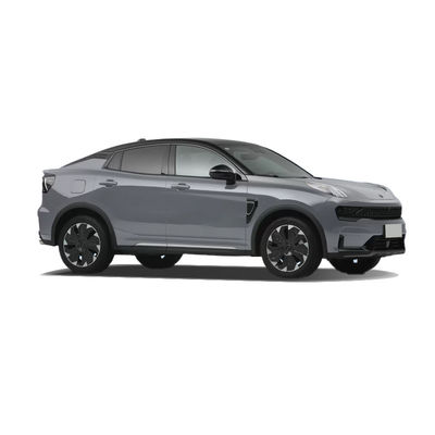 Un buen precio. LYNK CO 05 2023 gasolina gasolina sedán coche usado base de ruedas 2734mm 42L tanque de combustible en línea