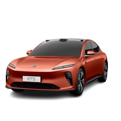 Un buen precio. NIO ET5 Pure Electric EV Car con potencia máxima de 490 CV y múltiples opciones de color en línea