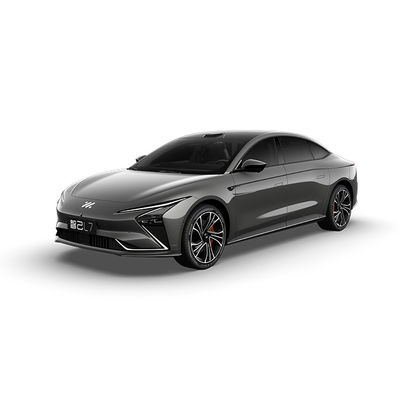 Un buen precio. Opción IM L7 Coche eléctrico de lujo con energía eléctrica pura y batería YinHe en la categoría EV en línea