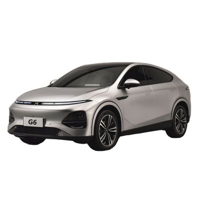 Un buen precio. Popular Xpeng G6 5 puertas 5 asientos SUV de tamaño medio eléctrico puro y diseño con velocidad máxima de 180 km / h en línea