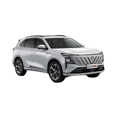 Un buen precio. Ventana trasera eléctrica y tanque de combustible Capacidad 50-80L Changan CS75 PLUS 1.5T SUV con 5 asientos 5 puertas panorámicas techo solar en línea