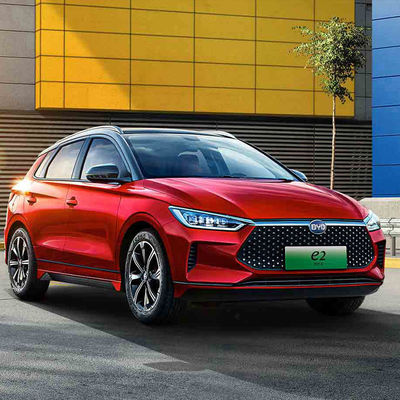 Un buen precio. 2023 Byd e2 sedán Coche eléctrico 400km de alcance 5 plazas de alta velocidad Coche de carga rápida 0,5h 80% Batería de litio hierro fosfato en línea