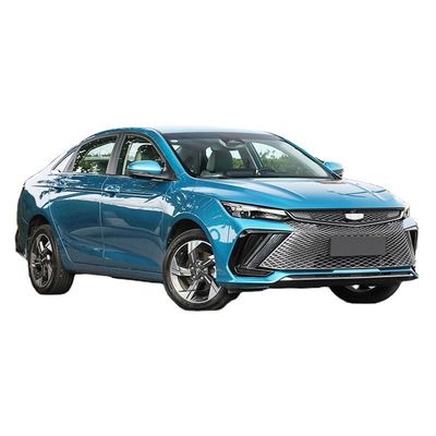 Un buen precio. Tipo de carrocería de 4 puertas y 5 asientos y 181 PS Máxima potencia Emgrand L Raytheon HIP 2022 1.5TD-DHT Pro 100KM Super Net Hybrid Sedan en línea