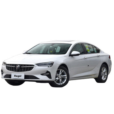 Un buen precio. Vehículo de combustible 2019 Buick Regal 2023 1.5T 2.0T 9AT FWD Limousina de alta velocidad gasolina deportivo coches usados asientos de tela FWD en línea