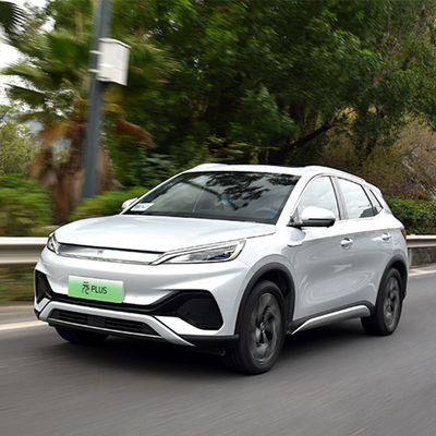 Un buen precio. Byd auto Yuan PLUS 2023 510KM buque insignia PLUS byd yuan 0km coche usado ev 500 5 puertas 5 asientos SUV vehículos de nueva energía opción completa en línea