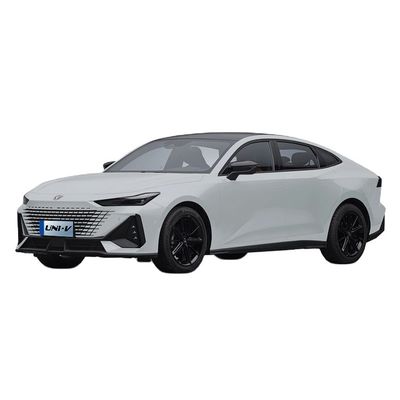 Un buen precio. CHANGAN Uni-v 2024 1.5T 2.0T 1.5 2.0 ev 188Ps autos SUV de gas 138KW faros LED 4680*1838*1430mm 1838*4680*1430mm en línea